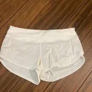Size 4 White Speed Up Shorts (2.5 in)
